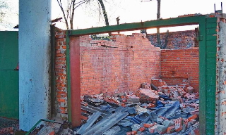 Демонтаж гаражей в Острогожске, цена от 1766 руб. – услуги под ключ от 2Землекопа-Стг